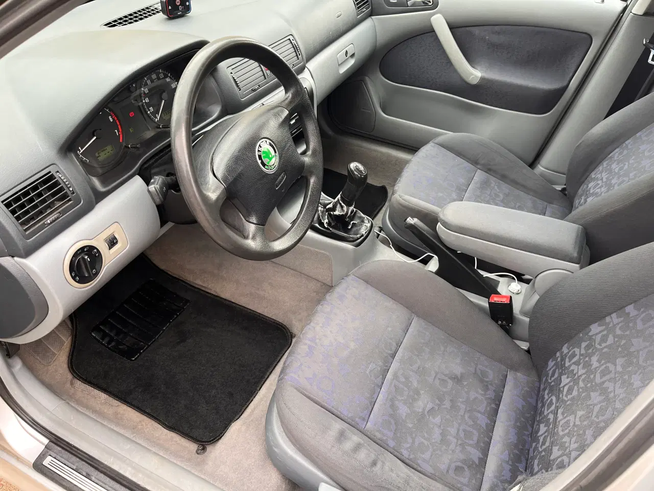 Billede 2 - Nysynet billig bil