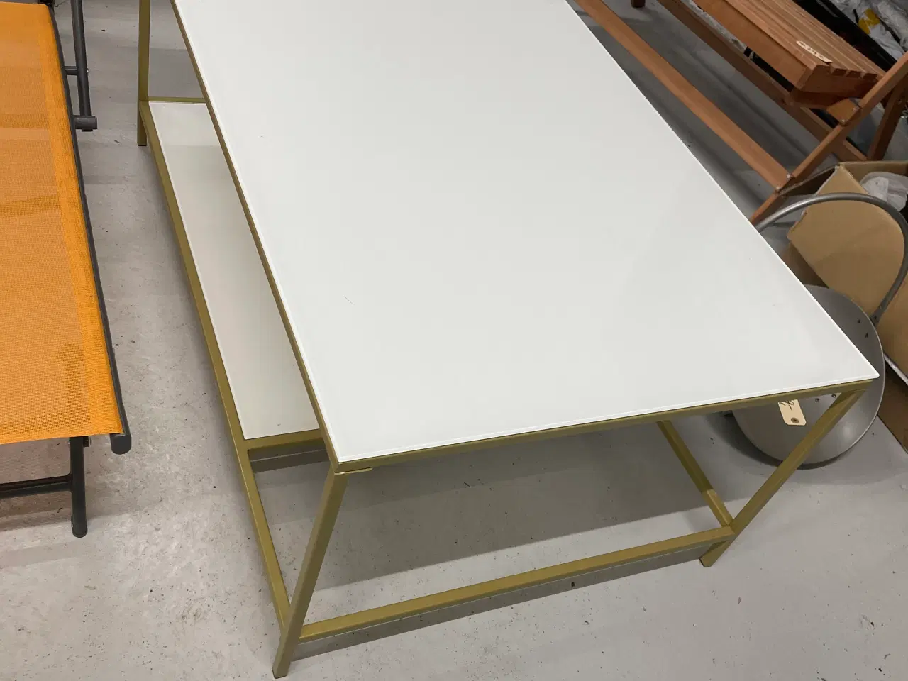 Billede 1 - Sofabord med glasbordplade. Brugt