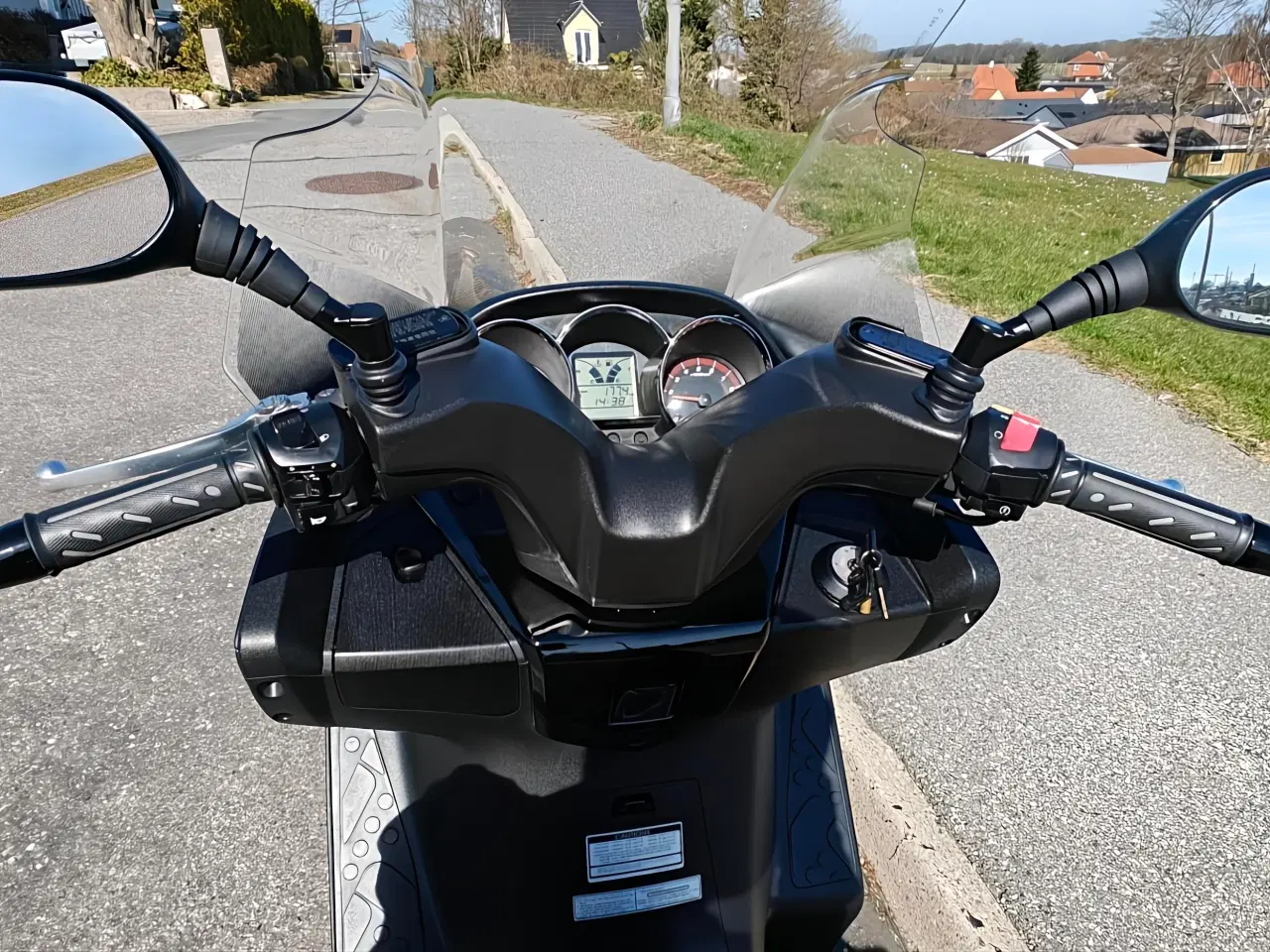Billede 9 - Kymco Downtown 300