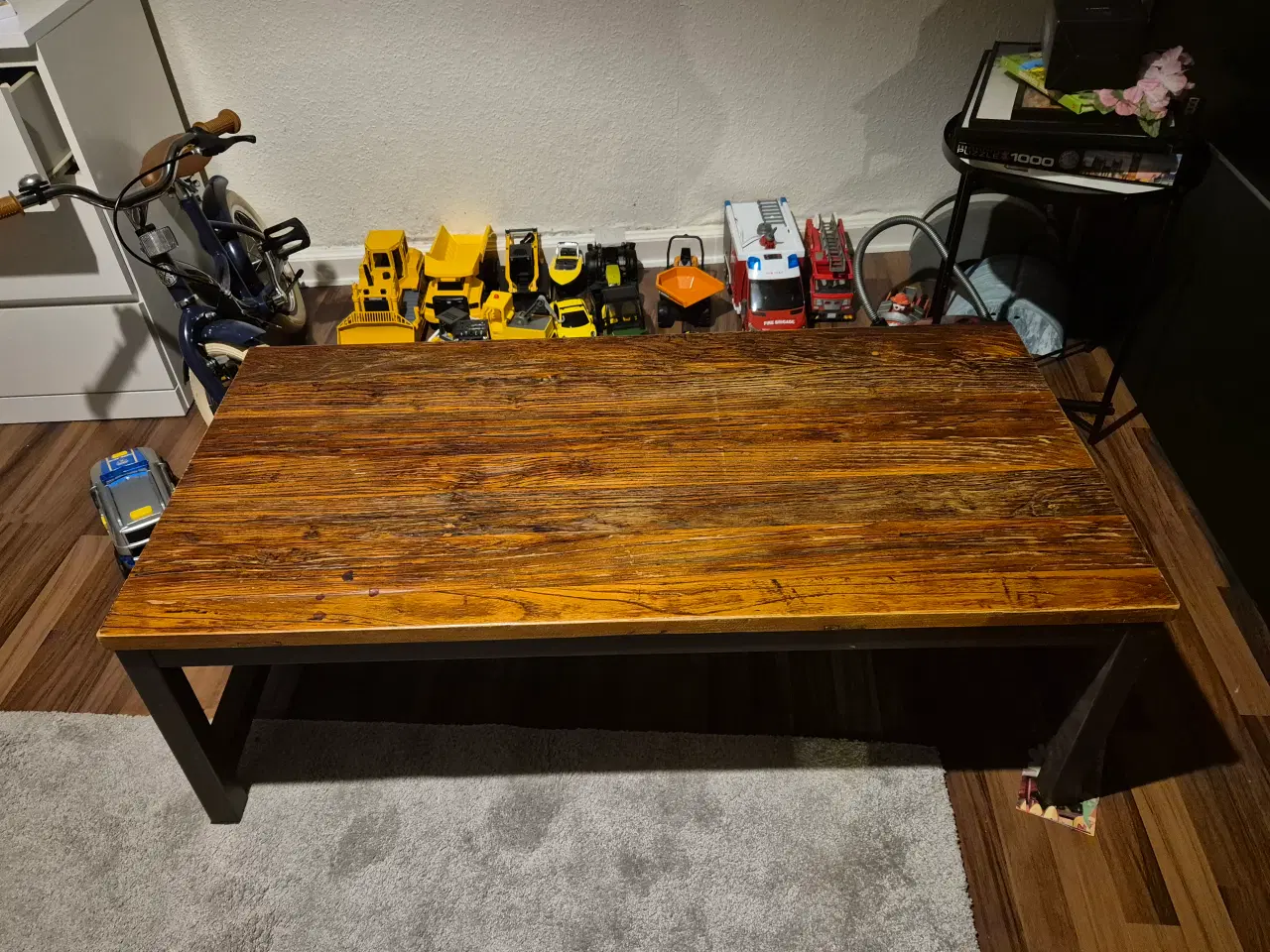 Billede 2 - Sofabord i træ med stålstel