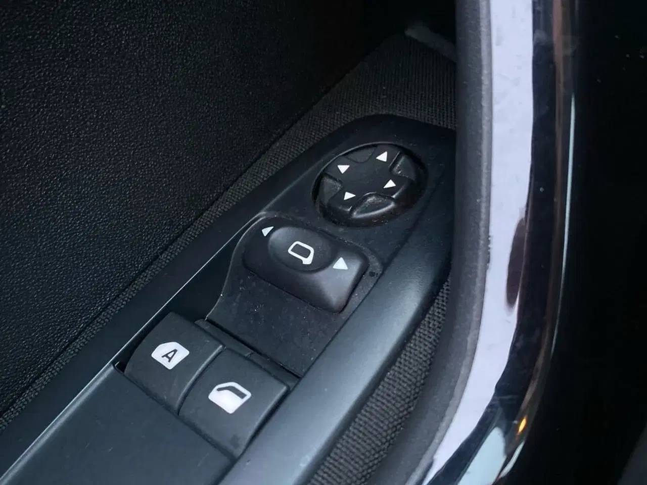 Billede 15 - Peugeot 208 1,6 BlueHDi Chili Plus 100HK 5d