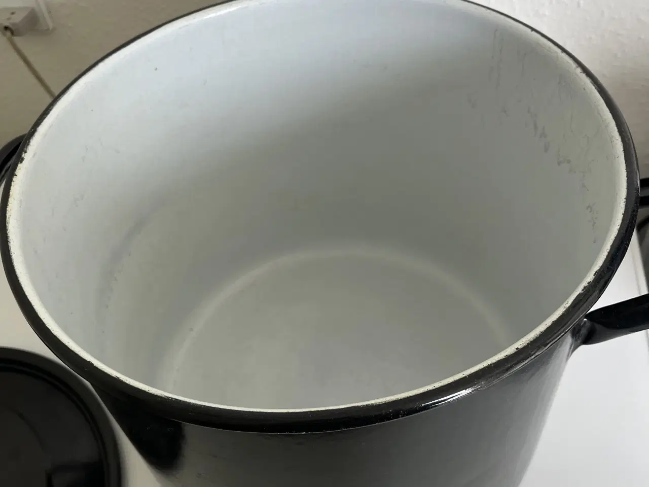 Billede 2 - Stor emalje Suppegryde ca 30 L