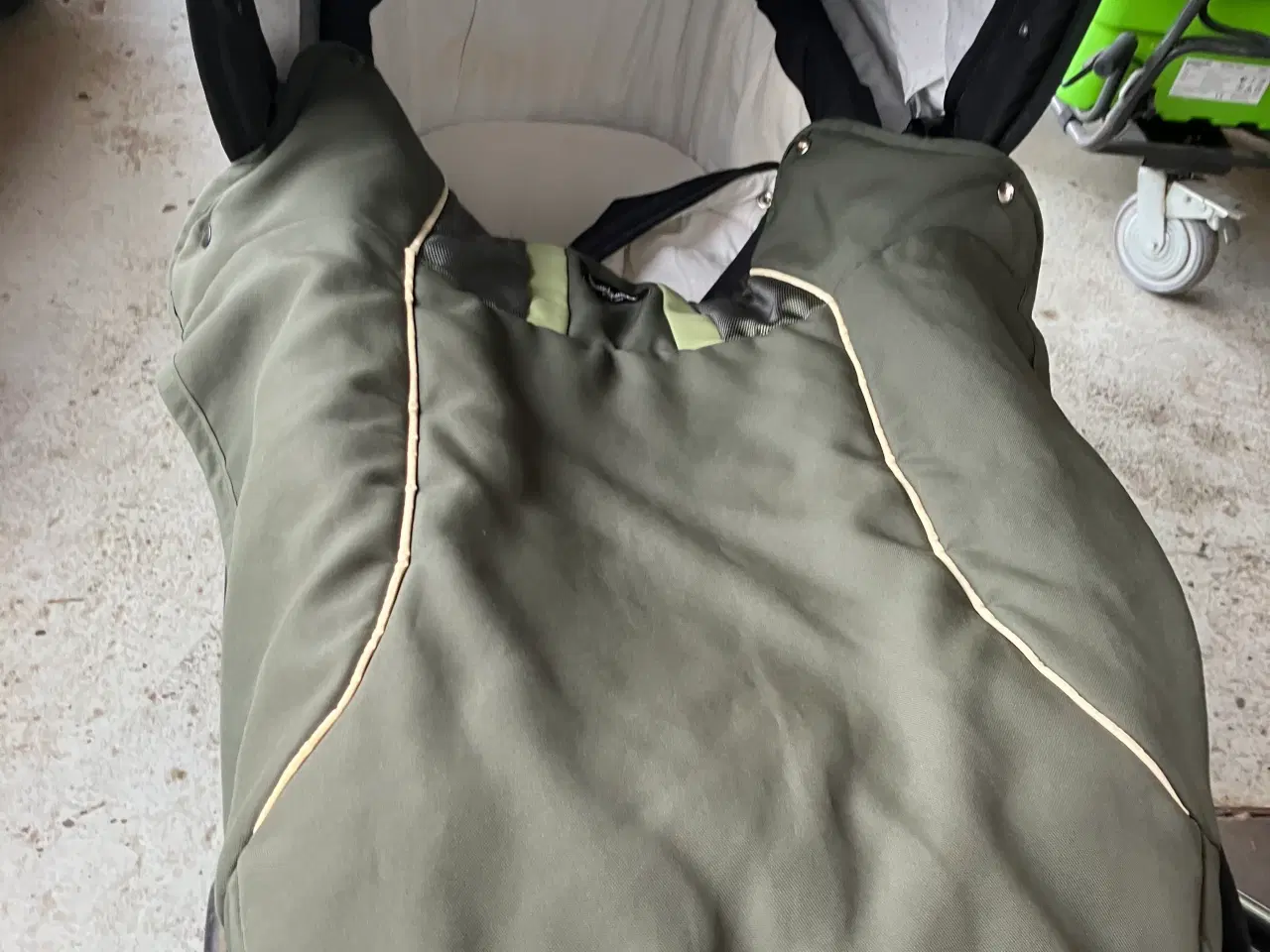 Billede 2 - Emmaljunga barnevogn med punkterfri hjul