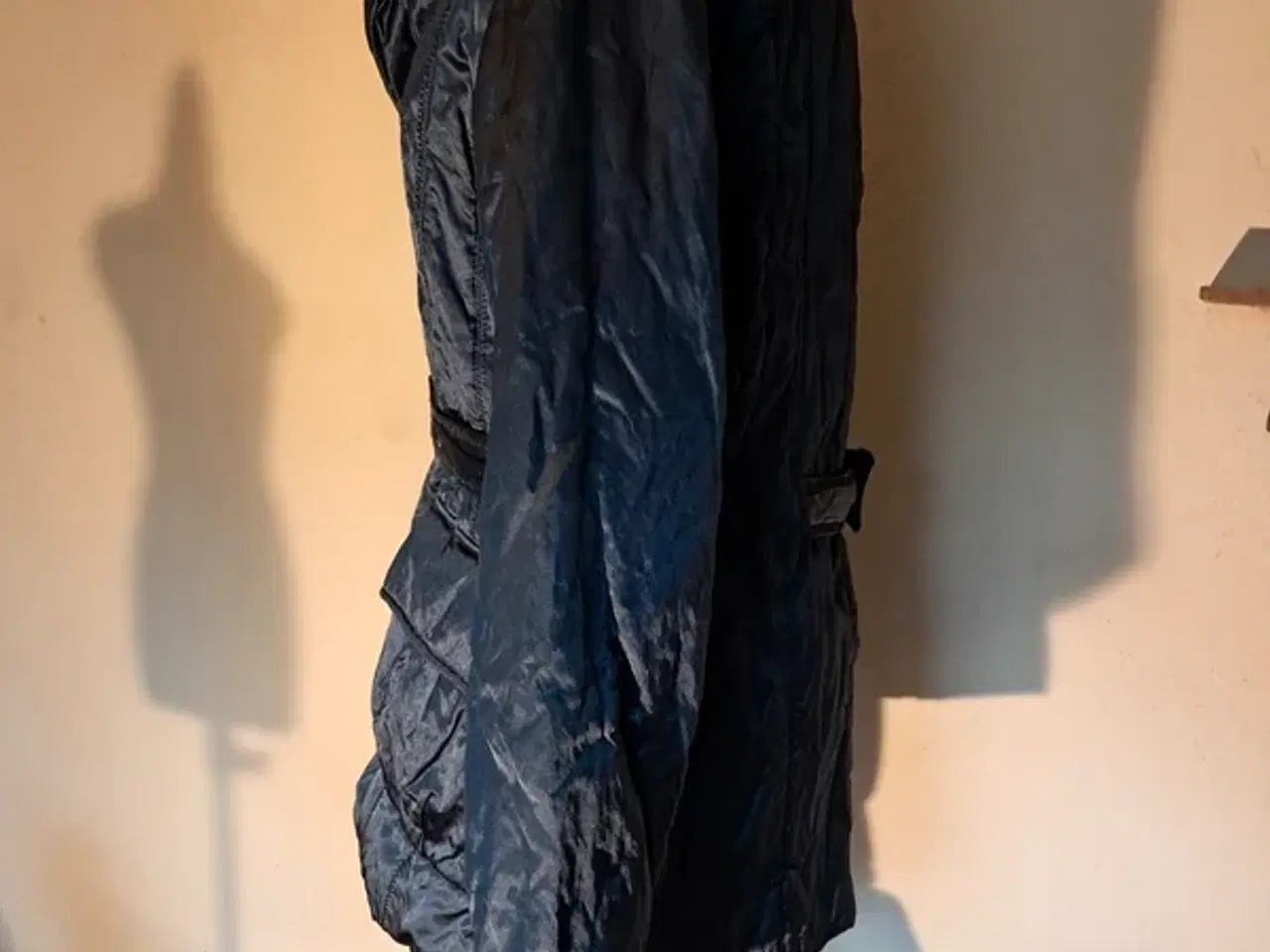 Billede 2 - Pardon str. 36 jakke