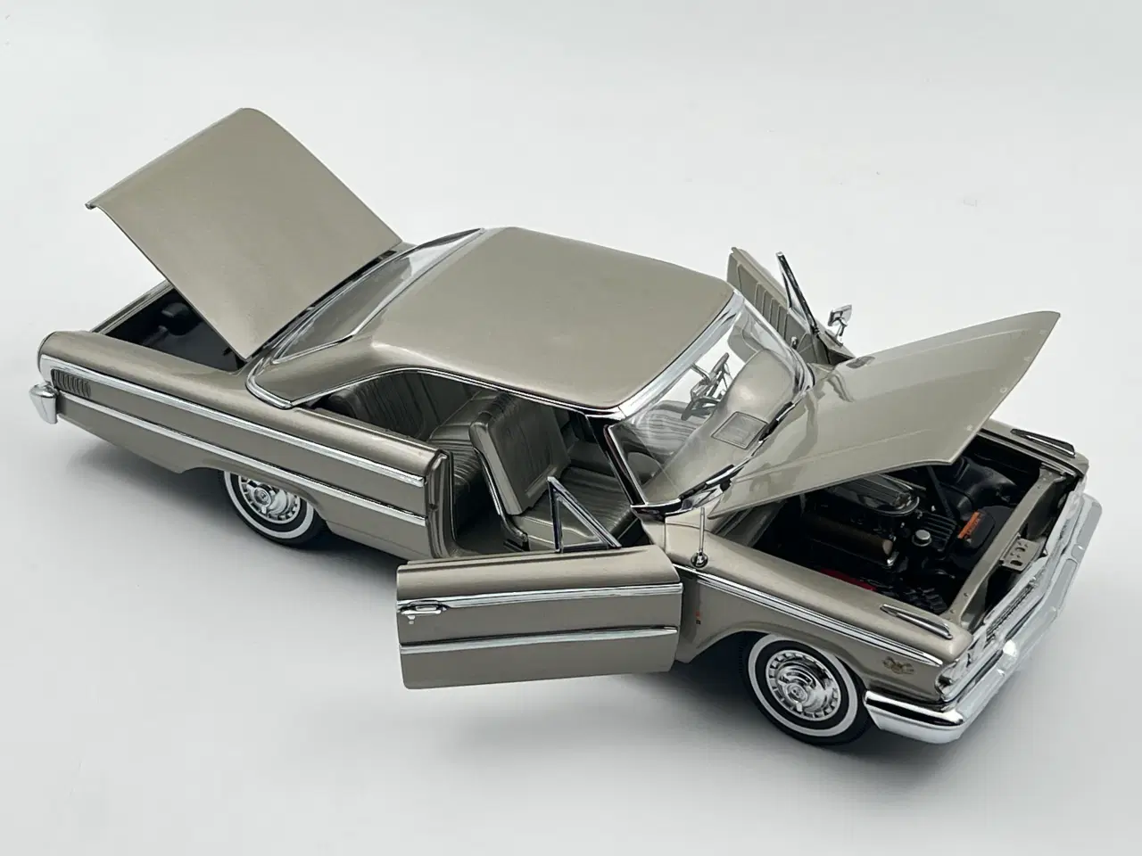 Billede 5 - 1963 Ford Galaxie 500 406 Hard Top 1:18