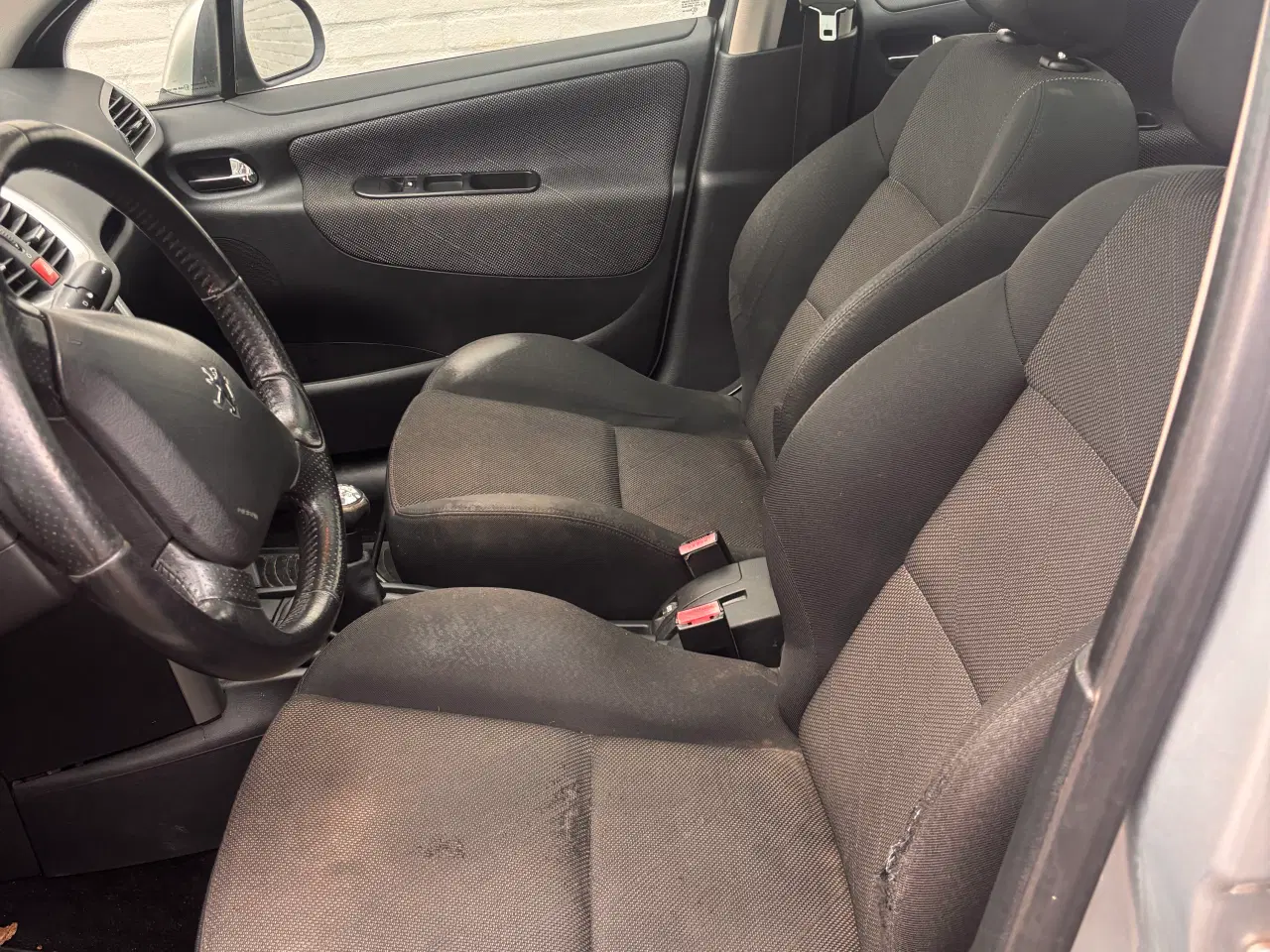 Billede 4 - Billig bil med syn 