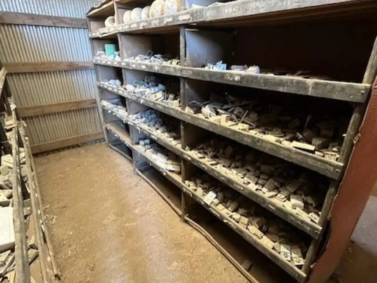 Billede 14 - Brugte byggematerialer