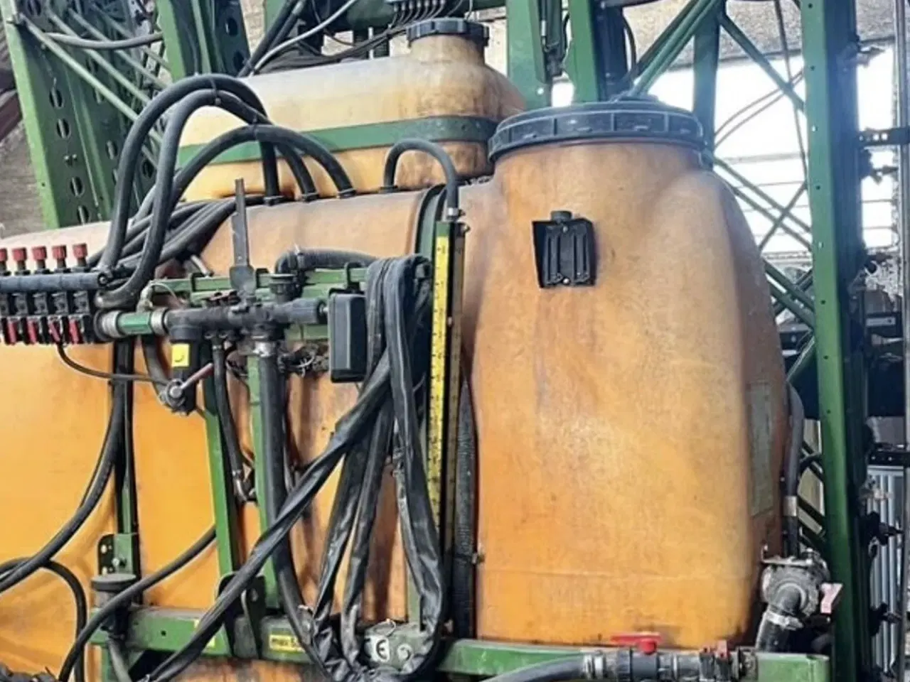 Billede 1 - Amazone UF 1200, 24 meter. Forberedt til GPS og sektionskontrol. Synes i 2022.