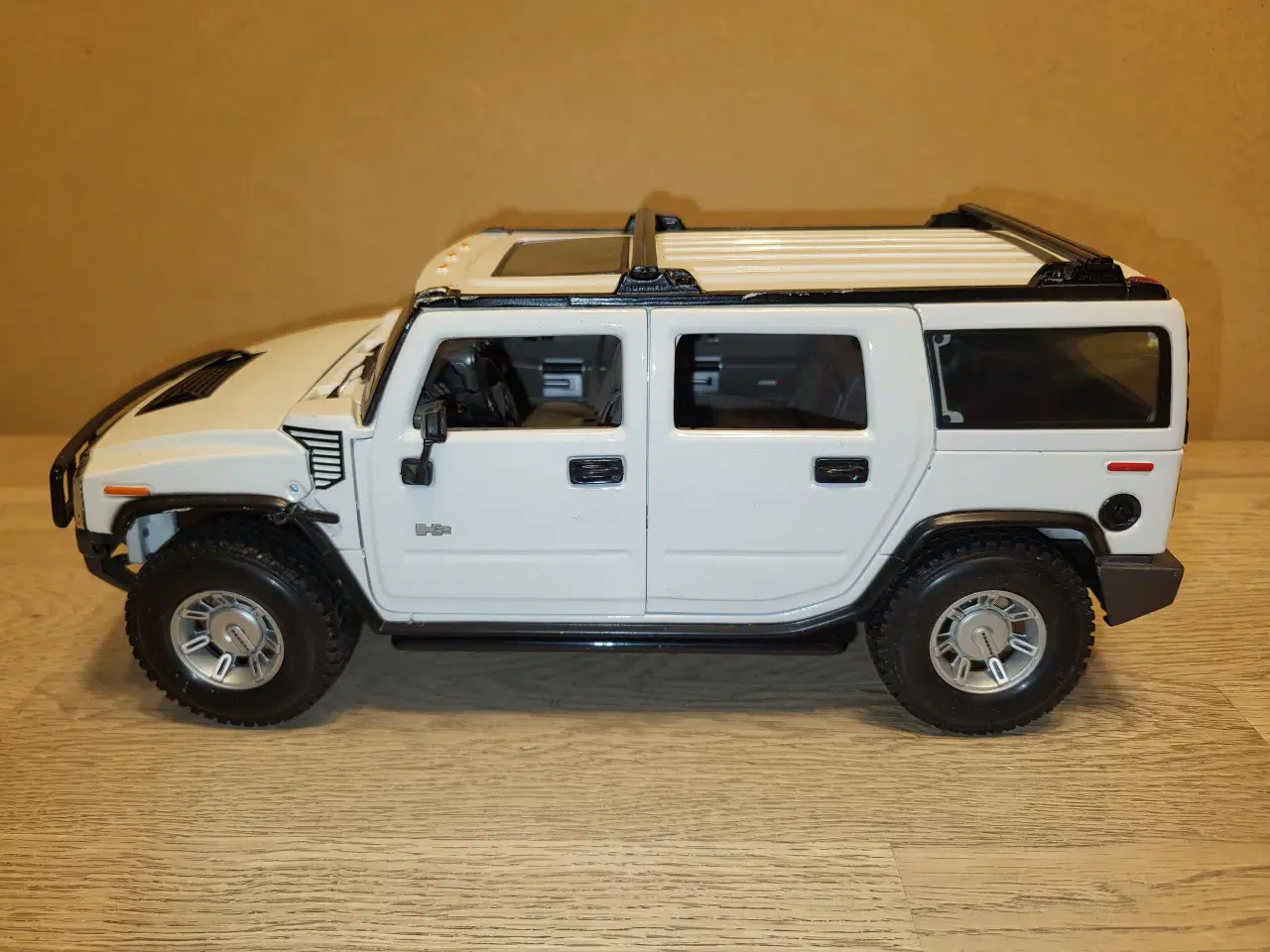 Billede 2 - Modelbil Hummer H2, Scala 1:18