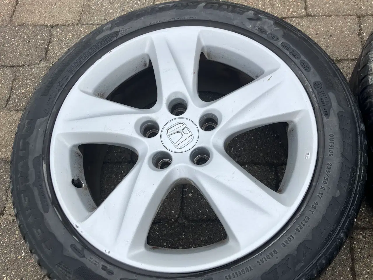 Billede 2 - GRATIS Honda alufælge ved køb af NYE vinterdæk