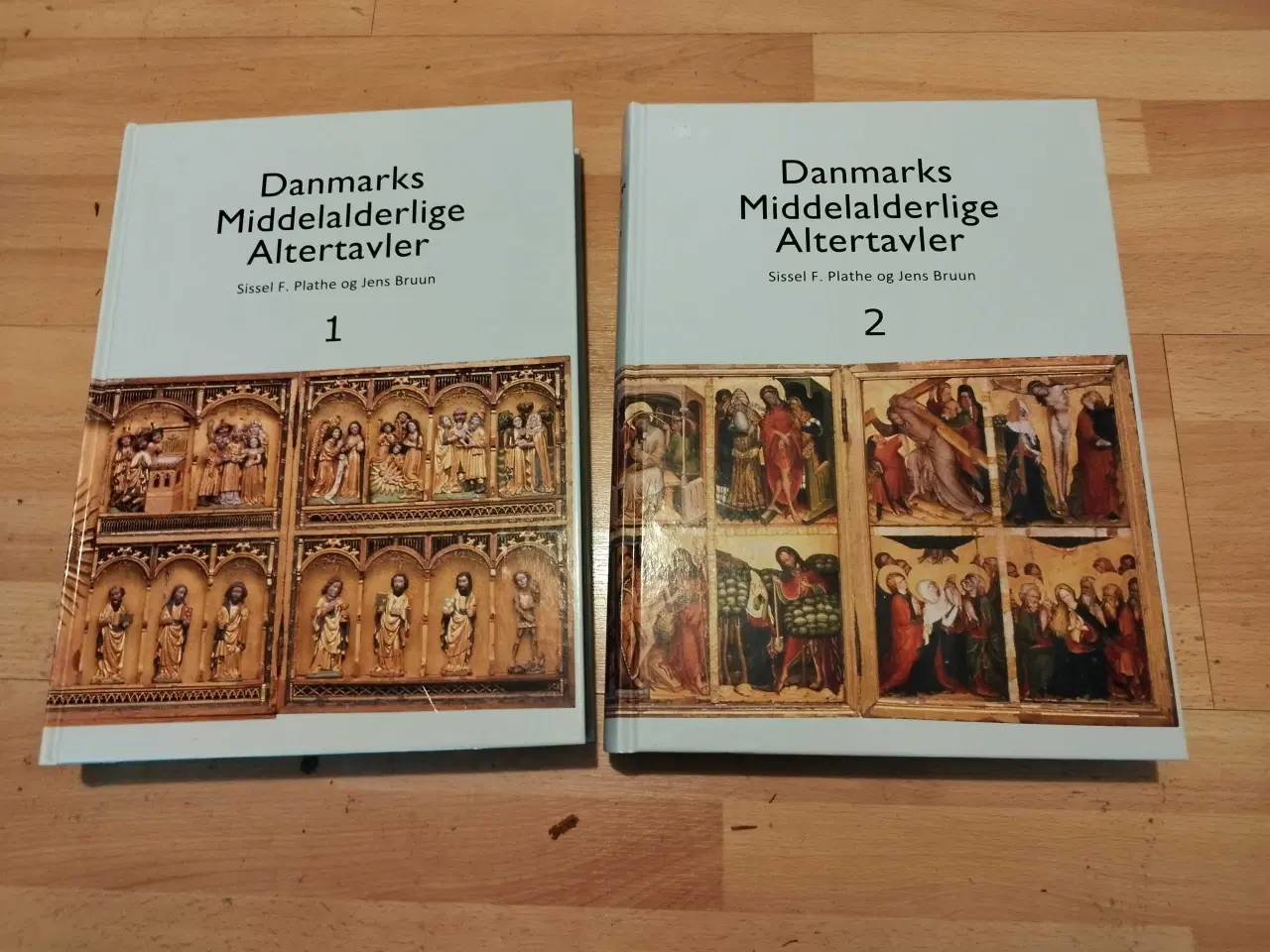 Billede 1 - Forskellige bøger 
