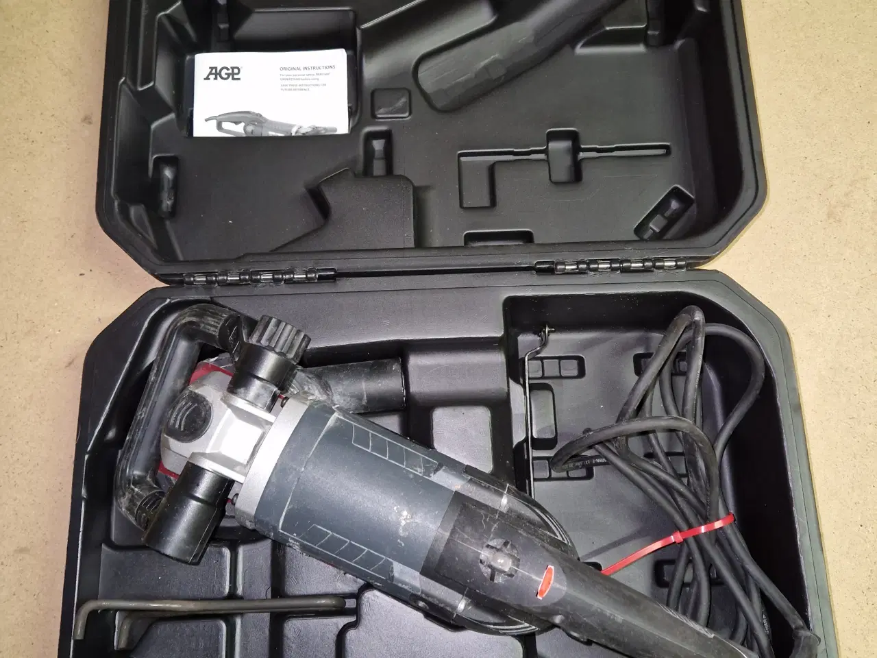 Billede 2 - Professionel betonsliber 125mm. 1700 watt
