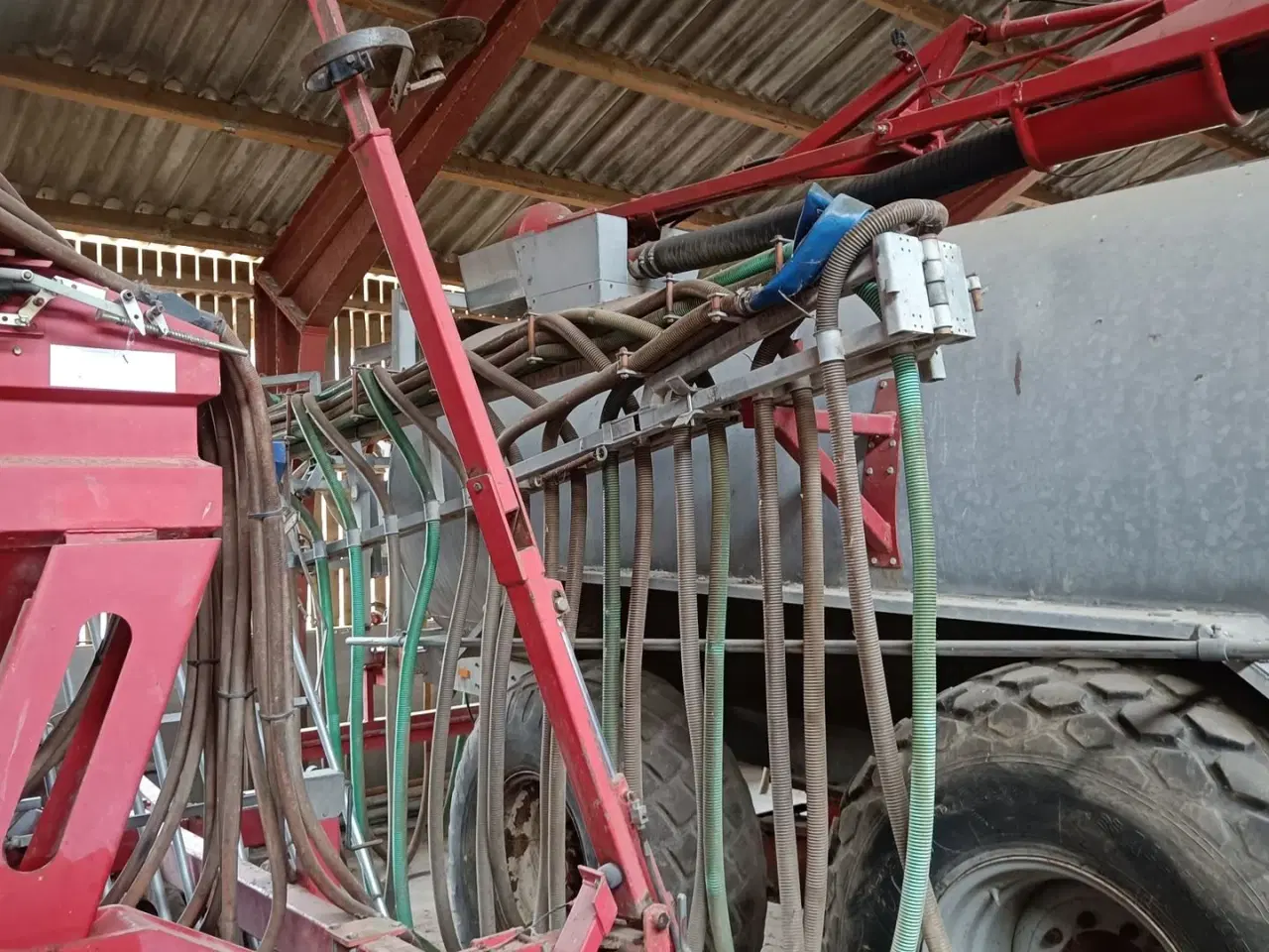 Billede 5 - BS  vognen 16 tons - galvaniseret Med 12/16 meter bom, pumpekran & flowmeter
