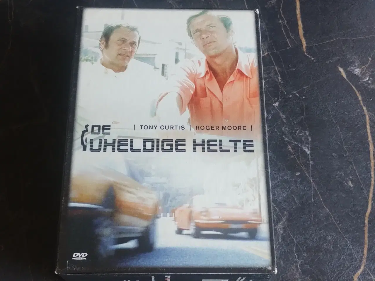 Billede 2 - De uheldige helte 
