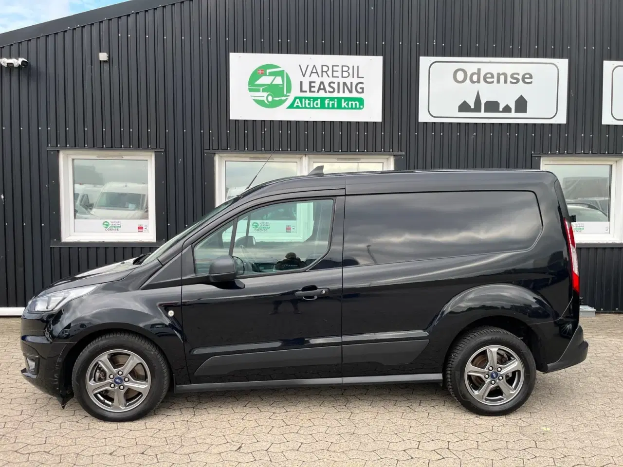 Billede 1 - Ford Transit Connect 1,5 EcoBlue Trend kort