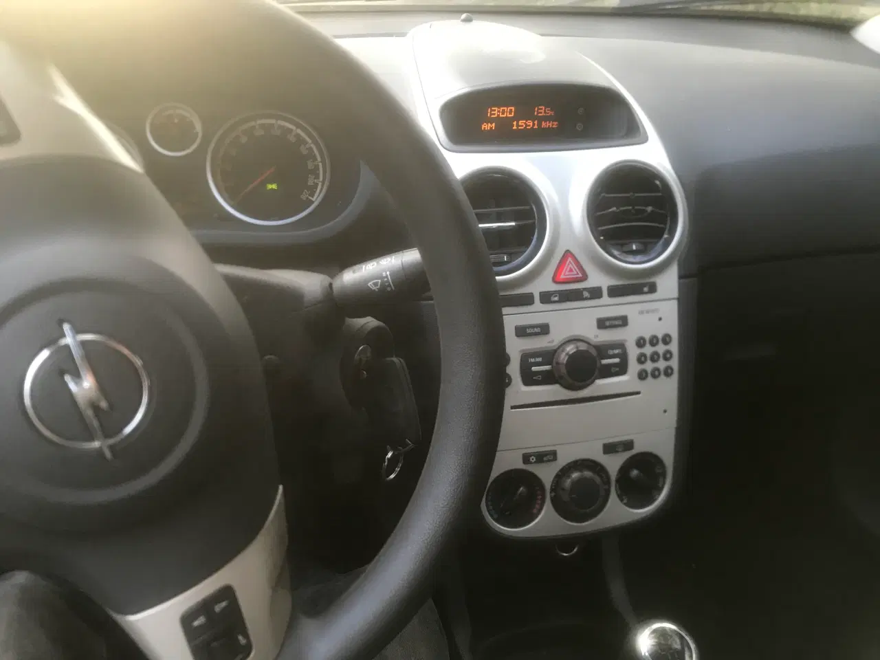 Billede 10 - Næsten ny syn   Opel Corsa 1.3  2009   Km kun. 155