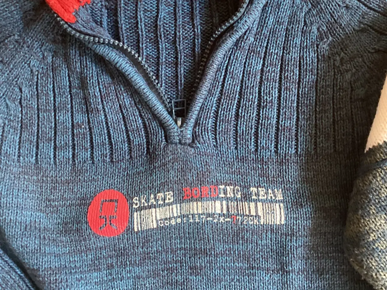 Billede 2 - Bluse pakke str. 116