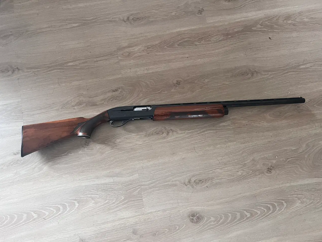 Billede 1 - Remington 1100 12/70 halvautomat