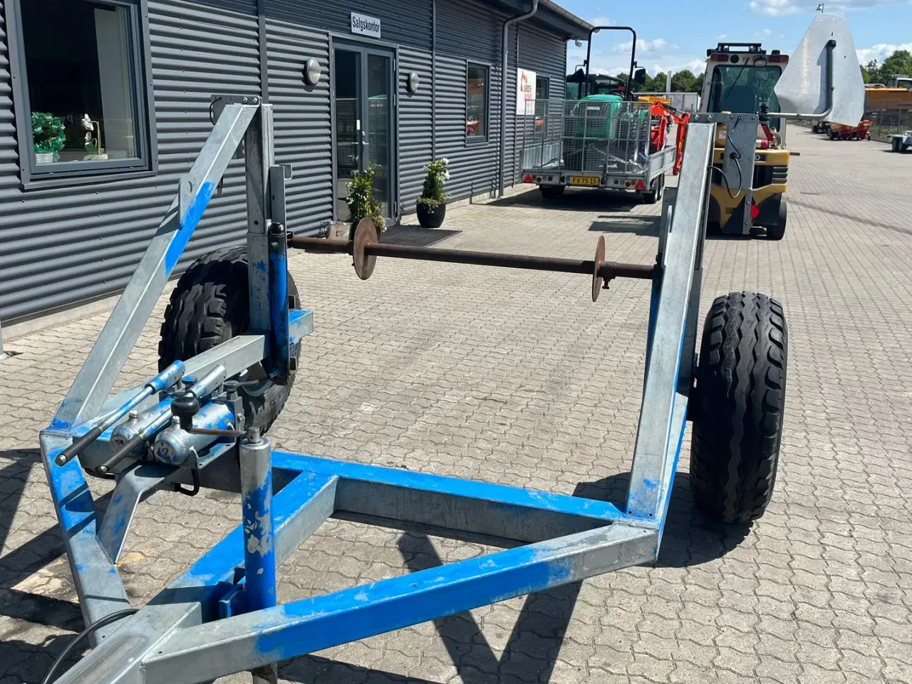 Billede 4 - - - - Kabel trailer med hydraulisk løft.