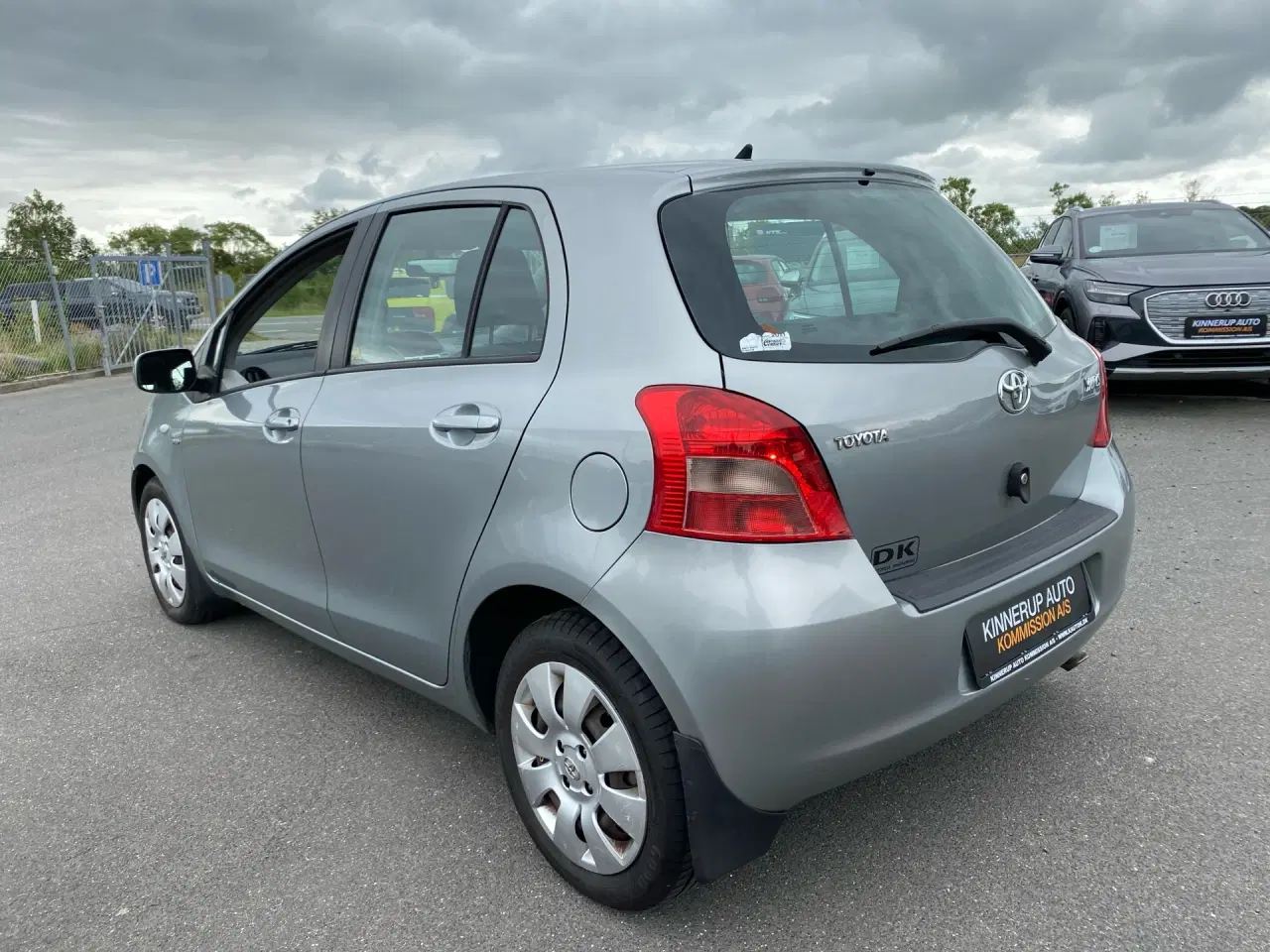 Billede 4 - Toyota Yaris 1,4 D-4D Linea Terra 90HK 5d
