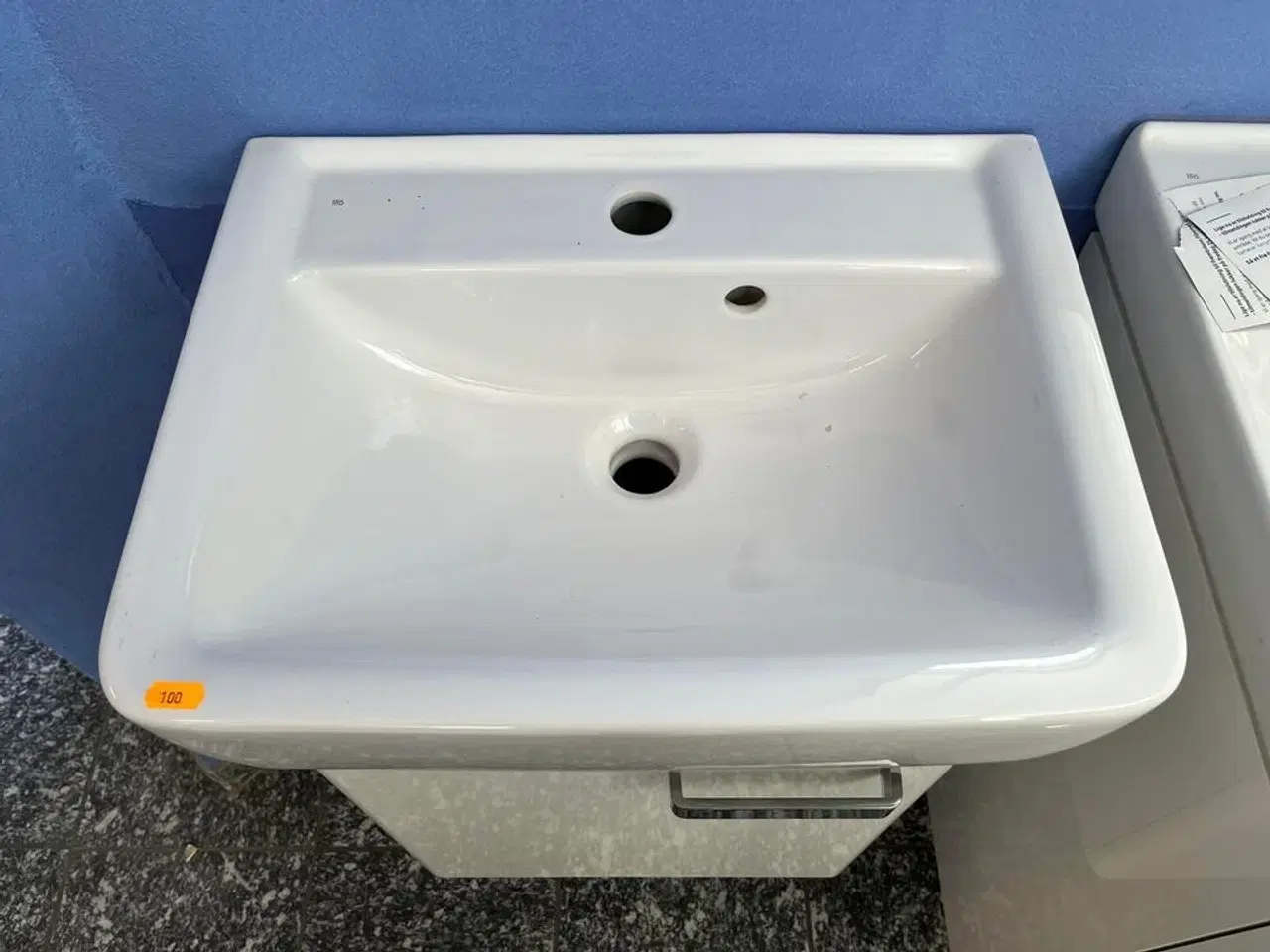 Billede 2 - Vask med skab, udstillingsmodel