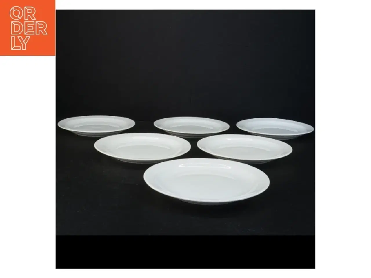 Billede 1 - Hvide porcelænstallerkener (str. 17 x 2 cm)
