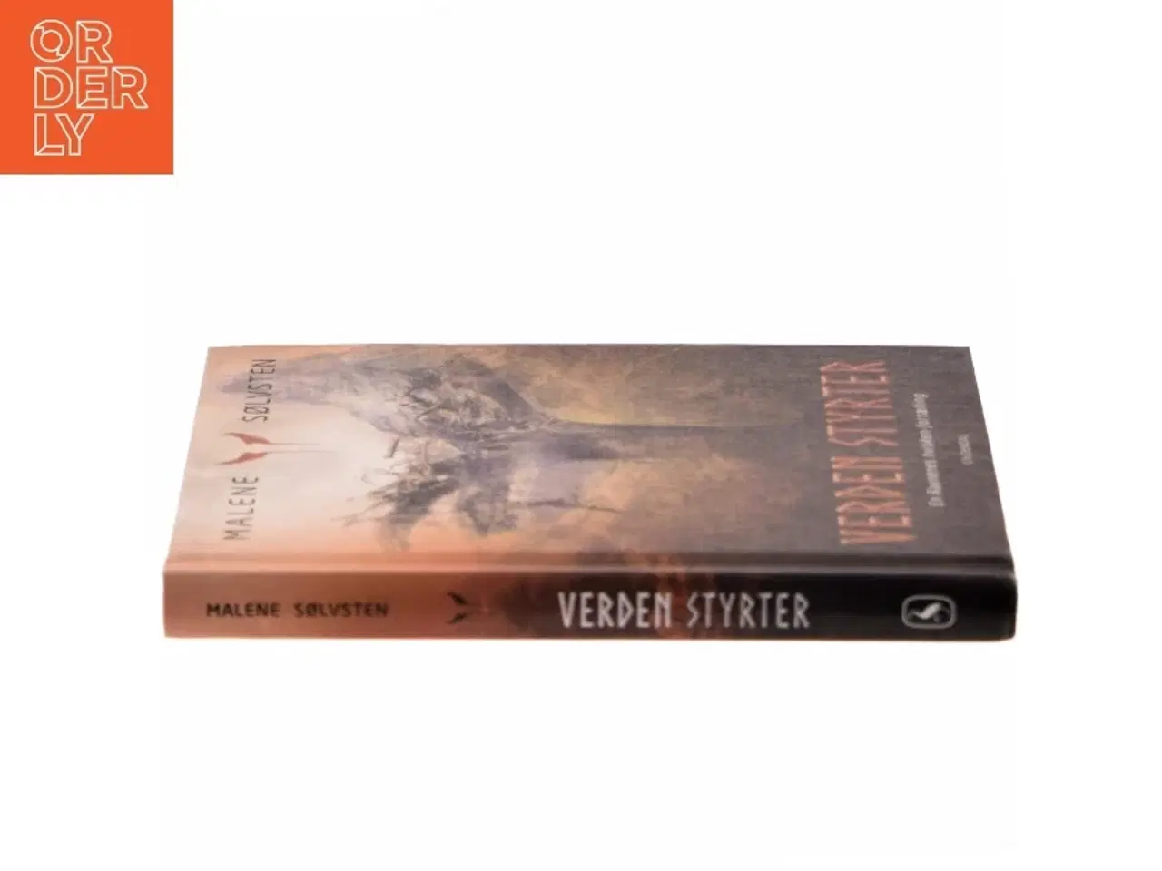 Billede 2 - Verden styrter af Malene Sølvsten (Bog)