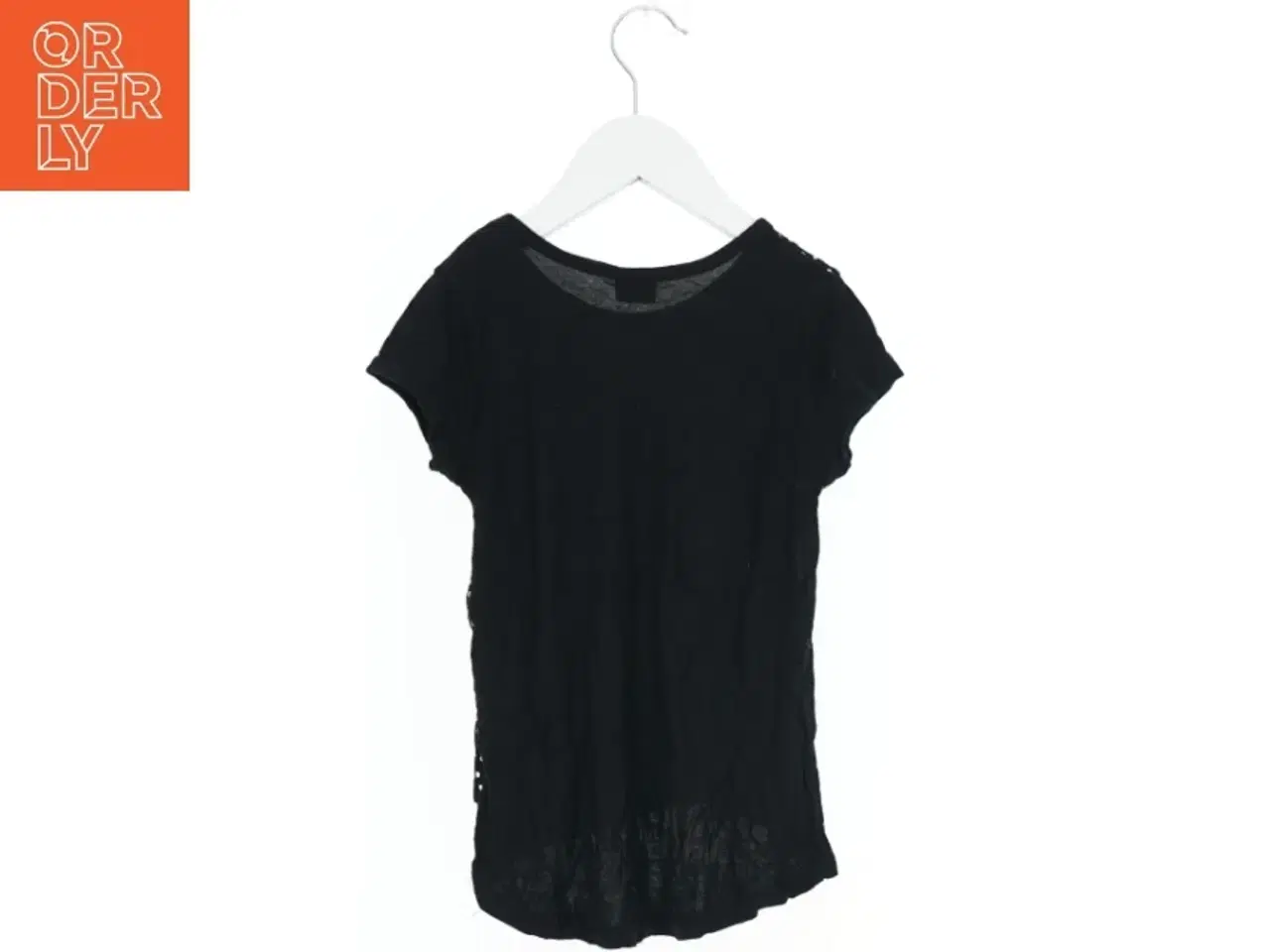 Billede 2 - Polkaprikket t-shirt fra F&F (str. 110)