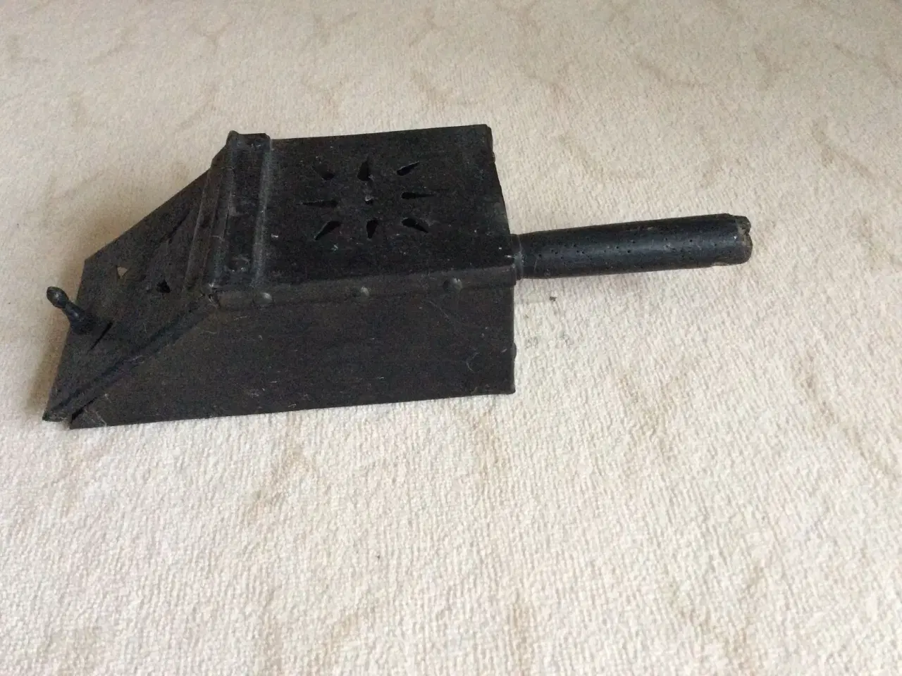 Billede 1 - Gammel kulskuffe