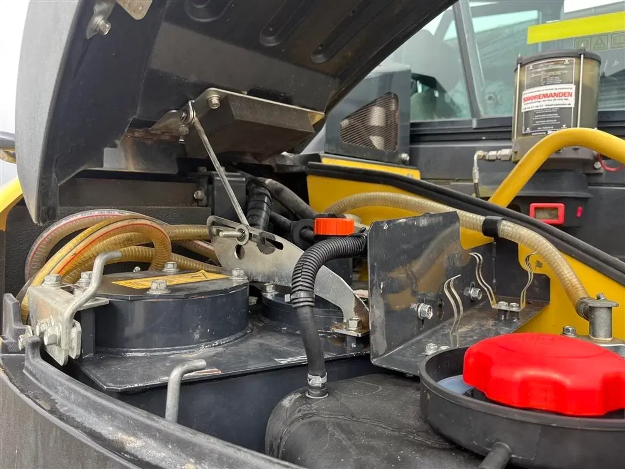 Billede 19 - Yanmar SV100 2A Centralsmørring og hydraulisk hurtigskifte.