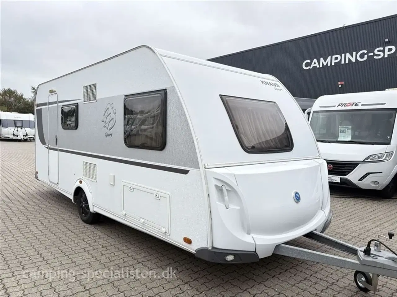 Billede 2 - 2014 - Knaus Sport 500 QDK   Knaus Sport 500 QDK 2014 - Se den nu hos Camping-Specialisten.dk