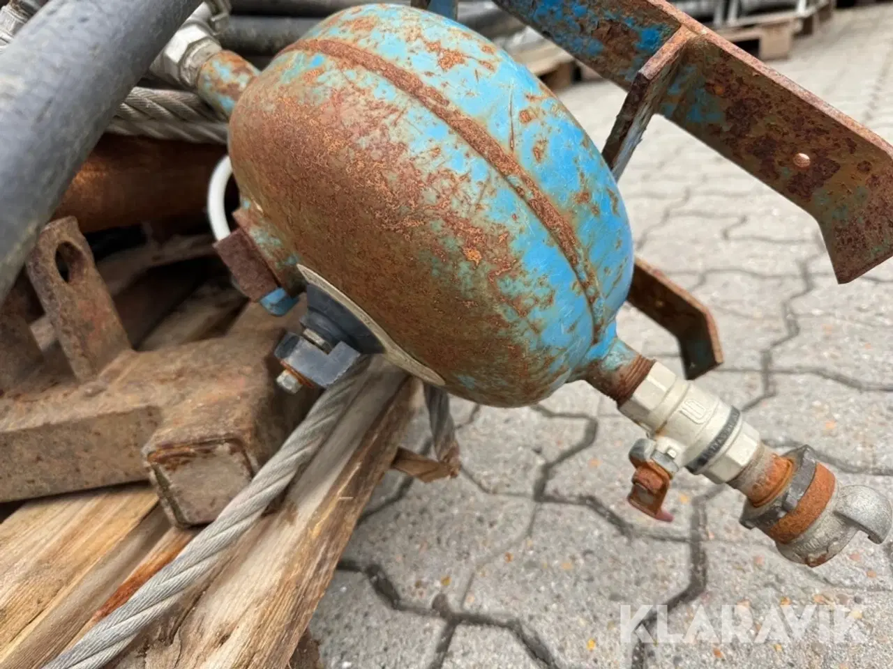 Billede 4 - Jordraketter med udsty