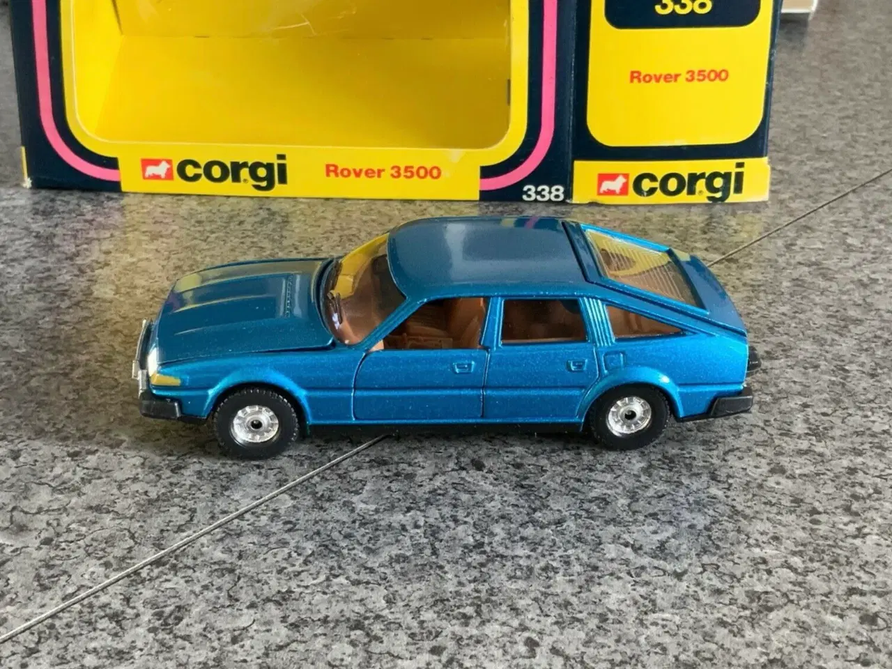 Billede 1 - Corgi Toys No. 338 Rover 3500, scale 1:36