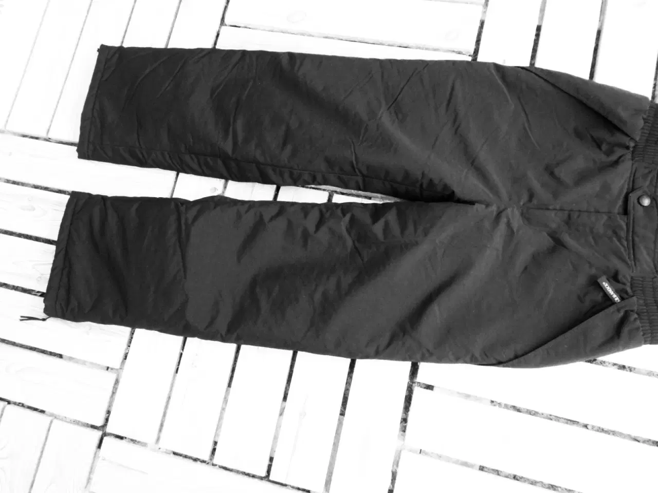 Billede 5 - Skibukser NYE Kilmanock str. S