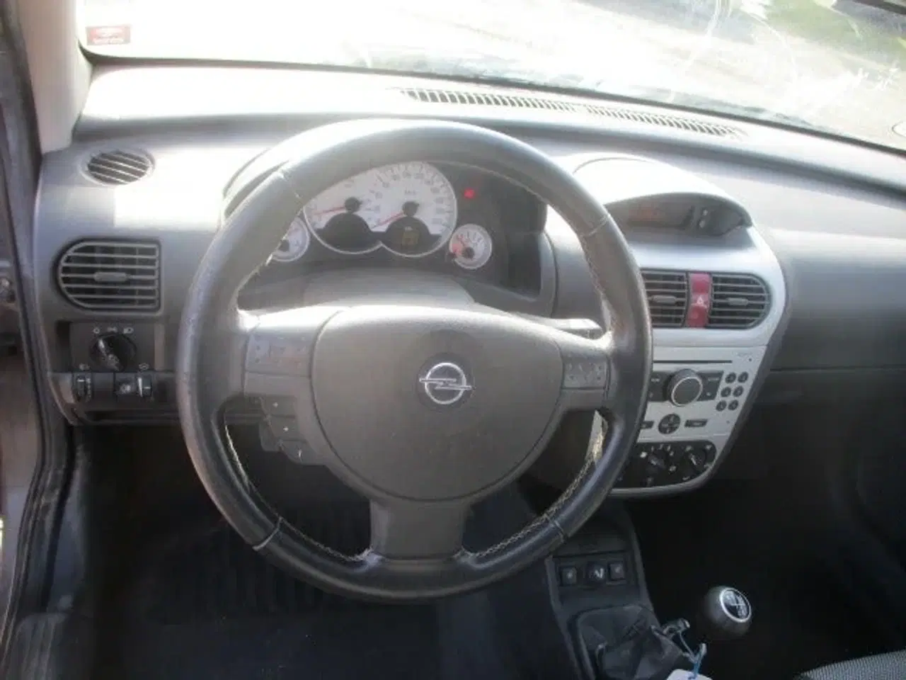 Billede 10 - Opel Corsa 1,2 16V Cosmo