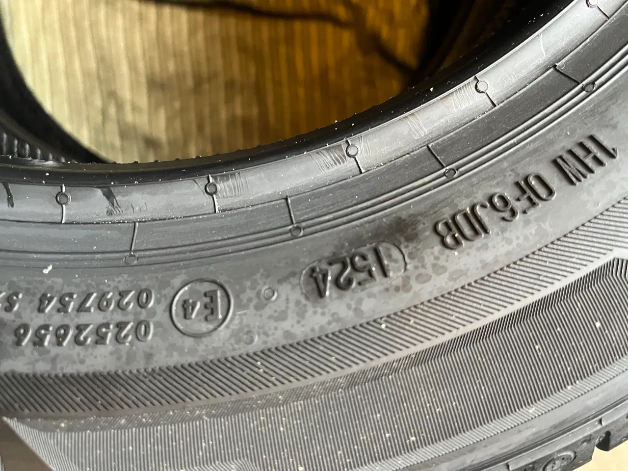 Billede 5 - Nye 175-65-14 Sommerdæk. Barum. 2 stk.