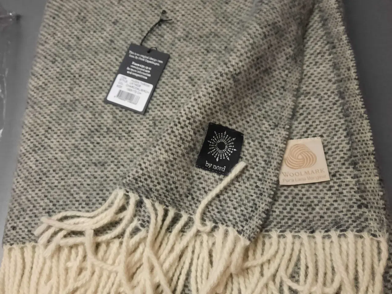 Billede 4 - Uldplaid woolmark