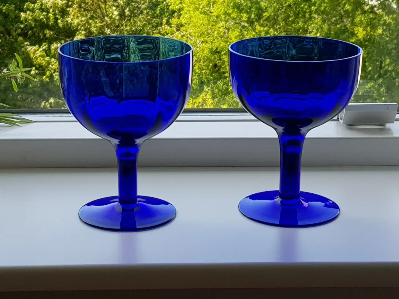 Billede 1 - 2 stk blå glas på fod