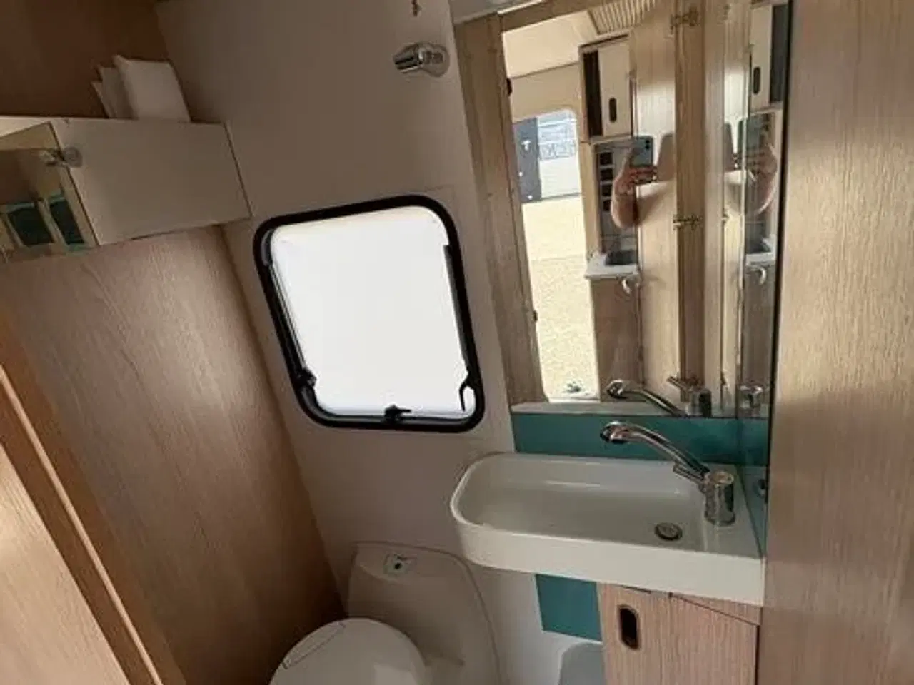 Billede 3 - Adria AVIVA 360 DK