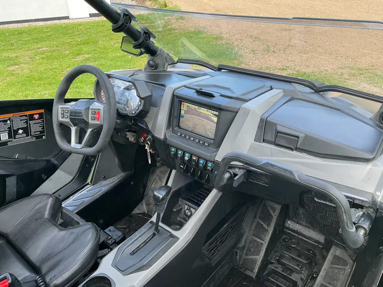 Billede 10 - Polarias rzr pro  på traktorplader 