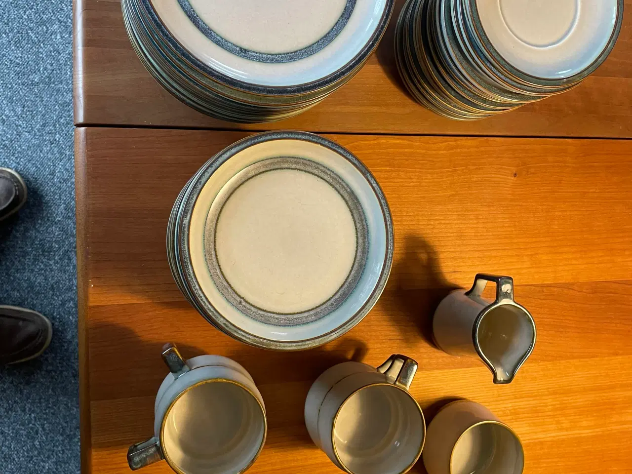 Billede 1 - Tena kaffestel og tallerkner