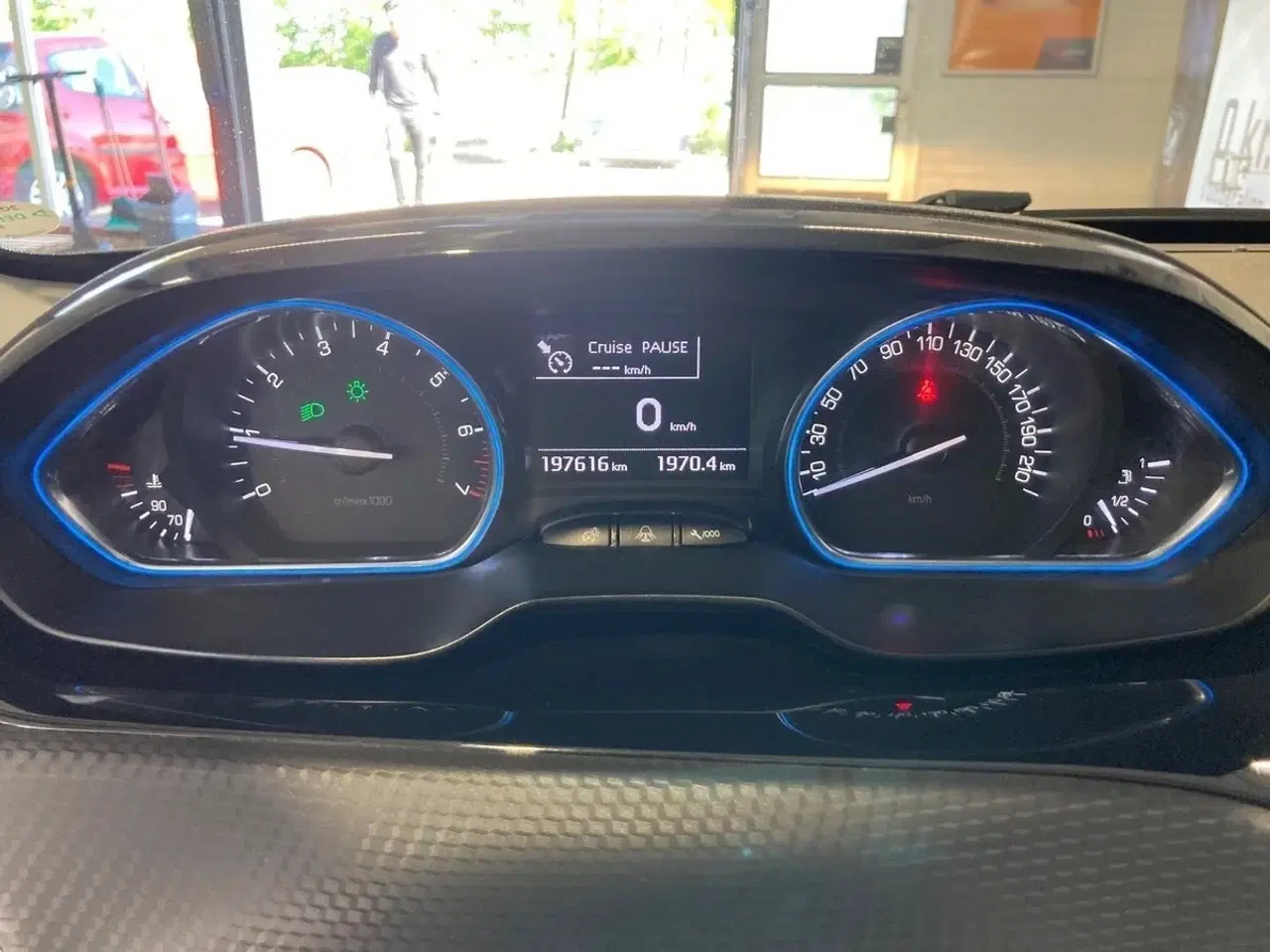 Billede 13 - Peugeot 2008 1,2 e-THP 110 Allure Sky