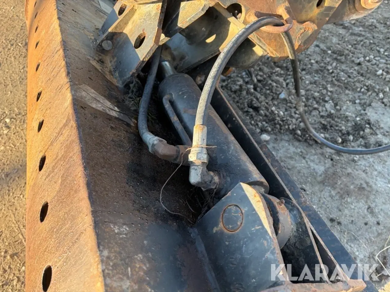 Billede 3 - Gravemaskine Kato HD 308US Long Reach - 8 tons