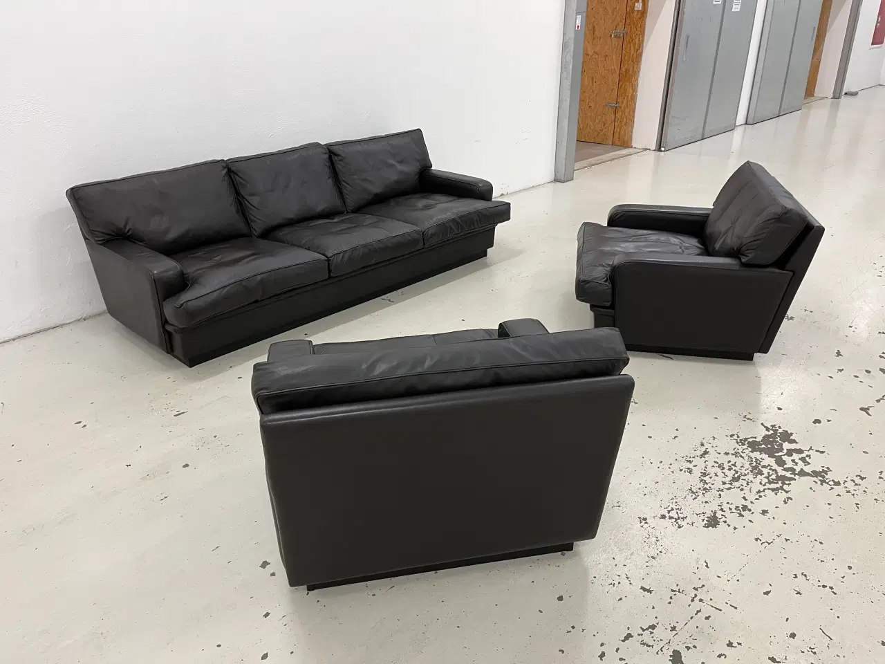 Billede 4 - Arne Norell sofagruppe i Dark Brown læder.
