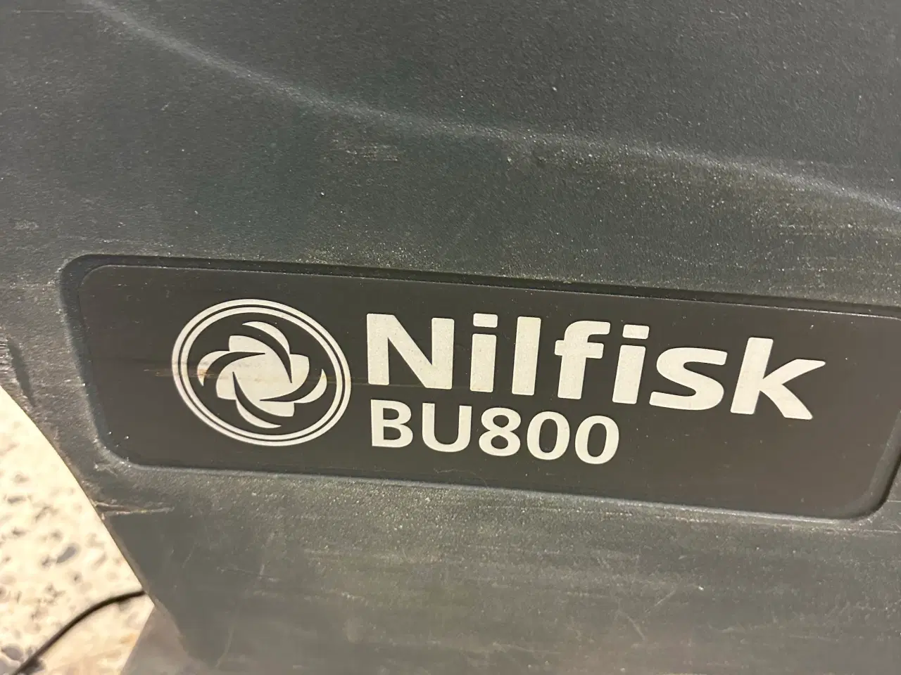 Billede 4 - Nilfisk BU 800 Poleremaskine på batteri 