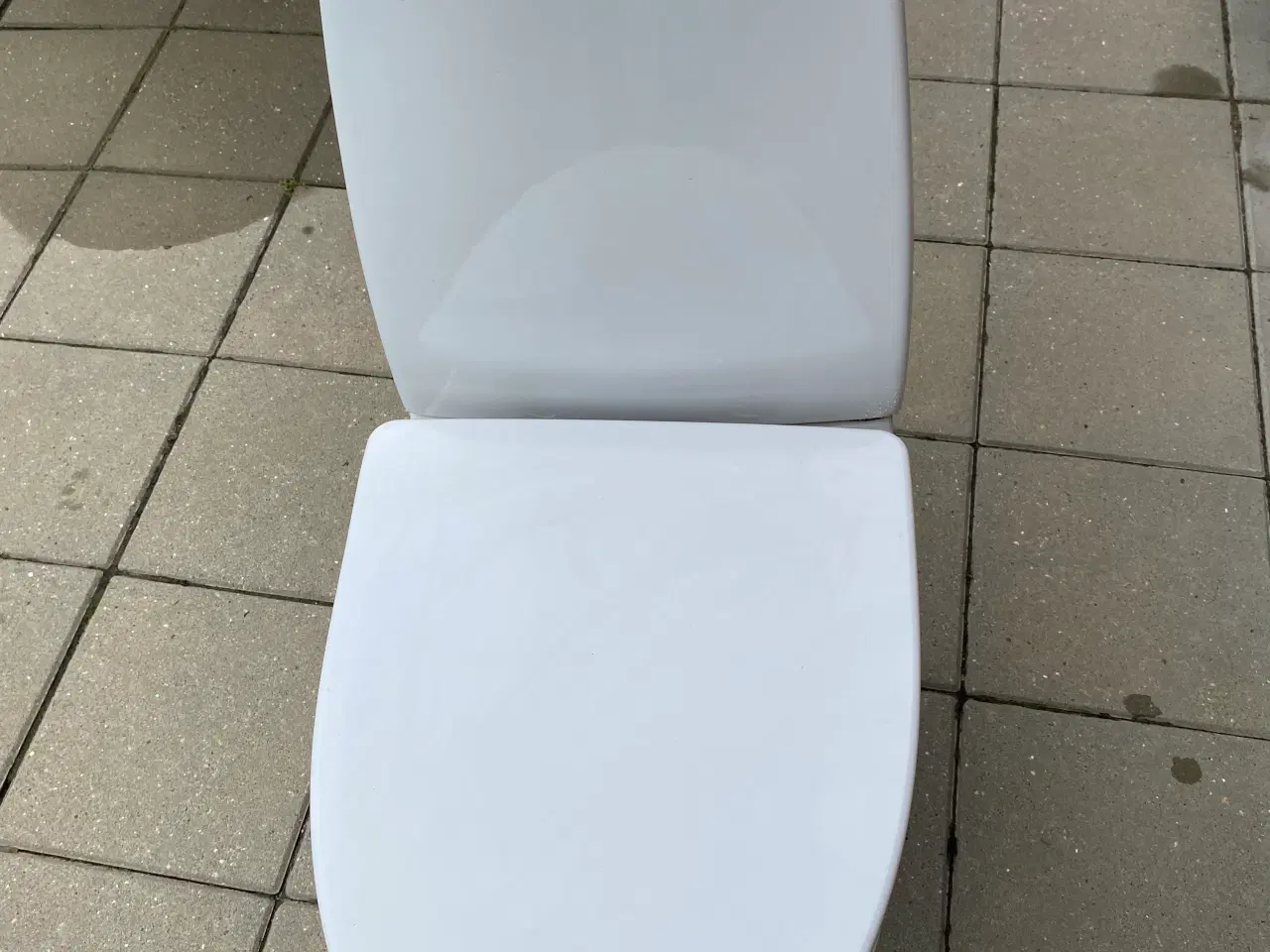Billede 1 - Ifø sign toilet hvid, med soft close toiletsæde 