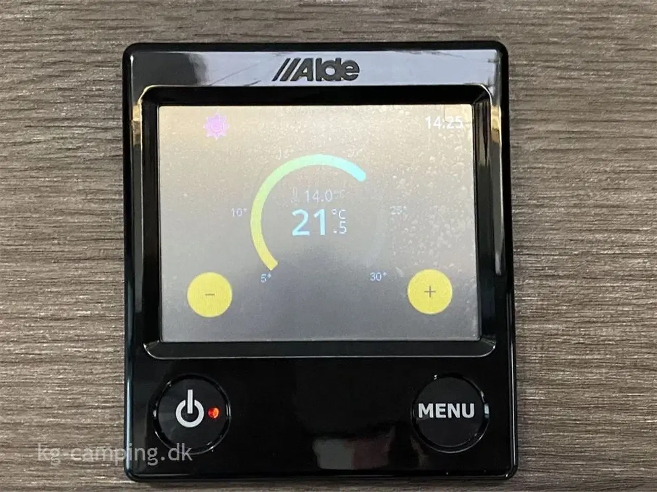 Billede 15 - 2023 - Benimar Amphitryon 998 3500 kg   Særdeles velholdt Benimar AMPHITRYON 998 ALDE - Vognen kan vejes op til 4.400 kg.