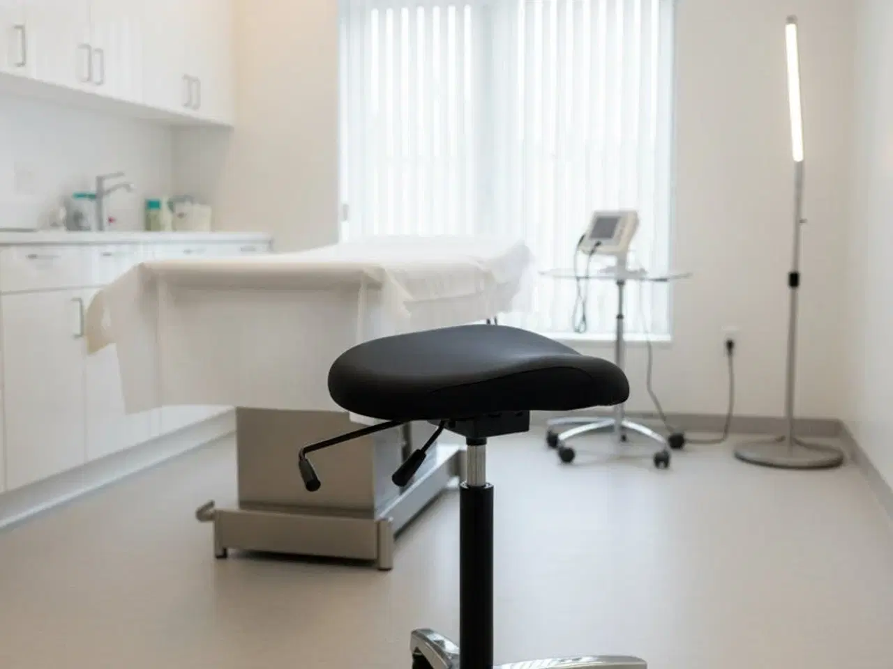 Billede 2 - RH Support 4502 Kontorstol – Sort/Krom Stel