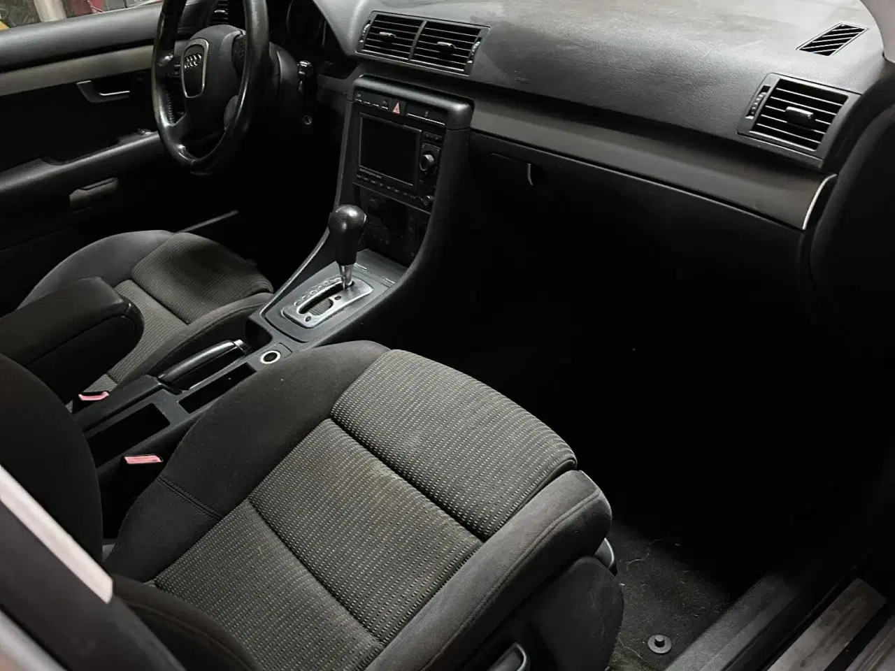 Billede 6 - Audi a4 b7 2,0 tdi årgang 2007