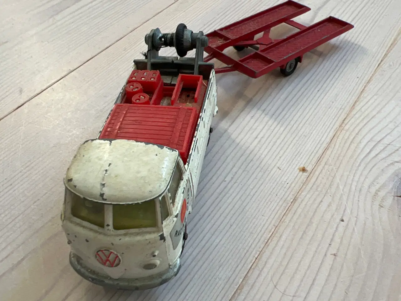 Billede 9 - Gamle legetøjsbiler